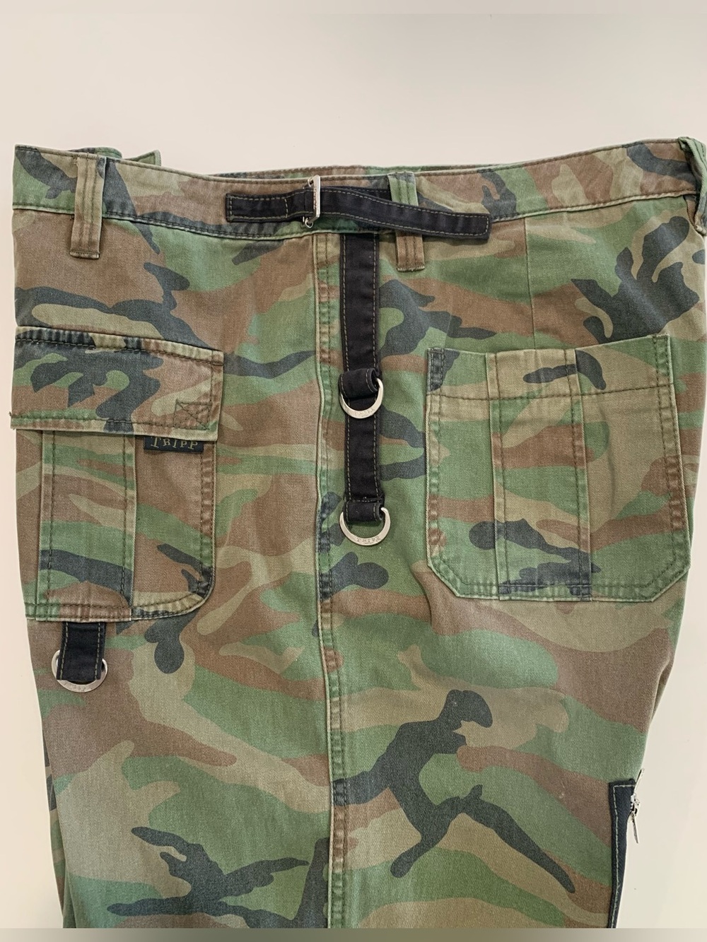 Tripp NYC Peace Camo Cargo Wide Flare Pants, Zippers, Olive Grunge 18 - Picture 5 of 16